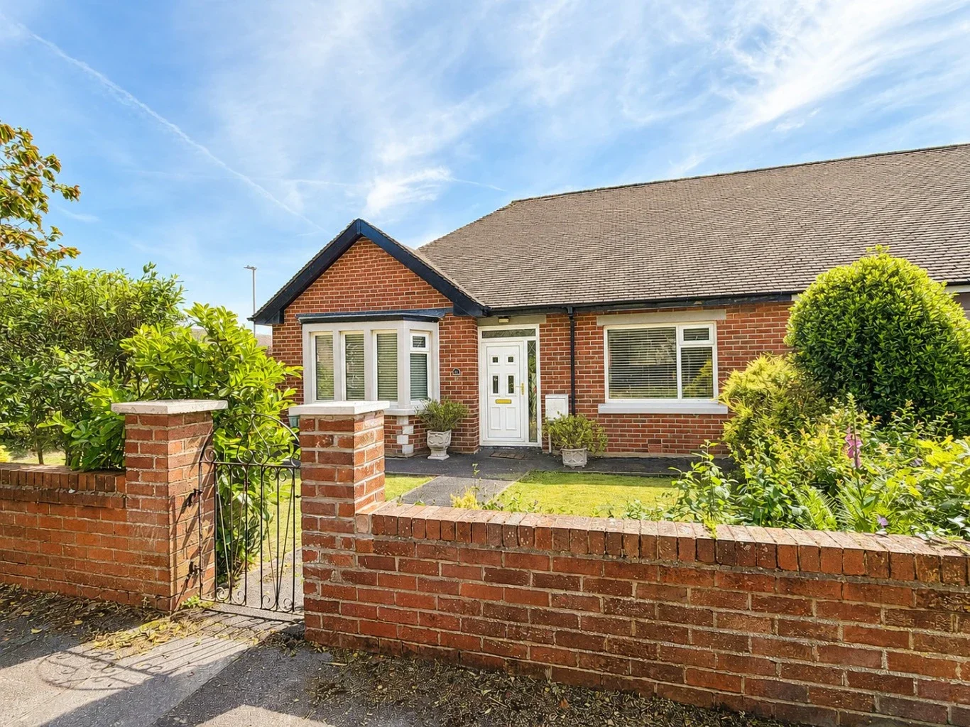 House Pembroke Road in Borough of Fylde