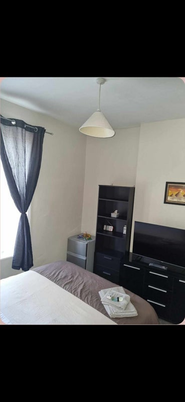 Room Dyson Street in Blackburn
