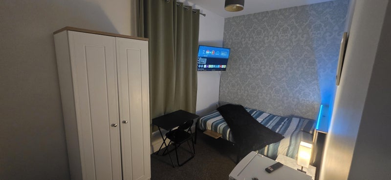 Room Dyson Street in Blackburn