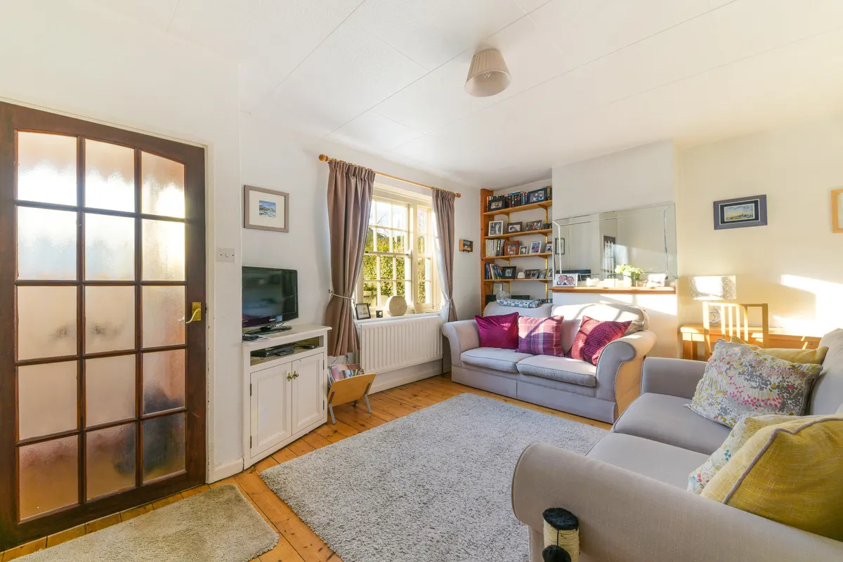 House Henty Walk in Greater London