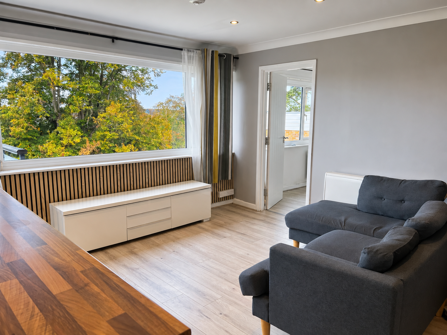 Flat Hazelwood Road in Bristol
