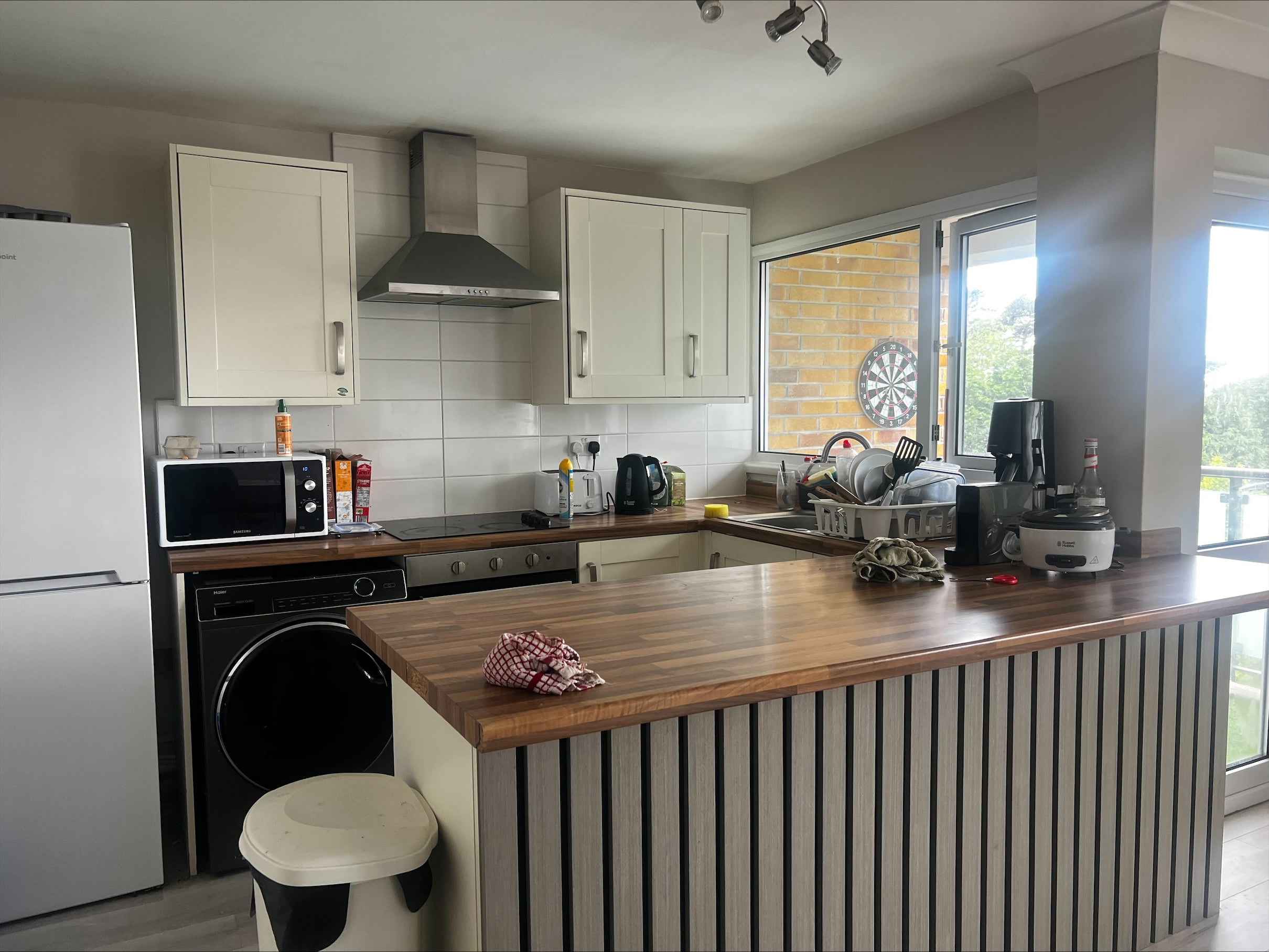 Flat Hazelwood Road in Bristol