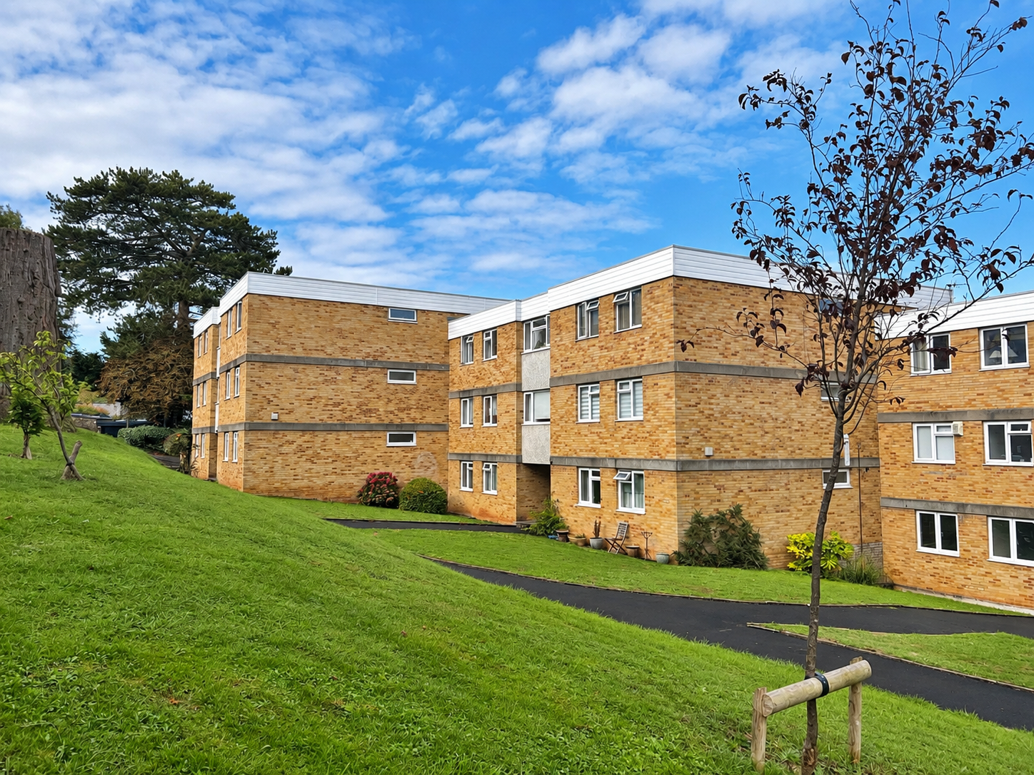Flat Hazelwood Road in Bristol