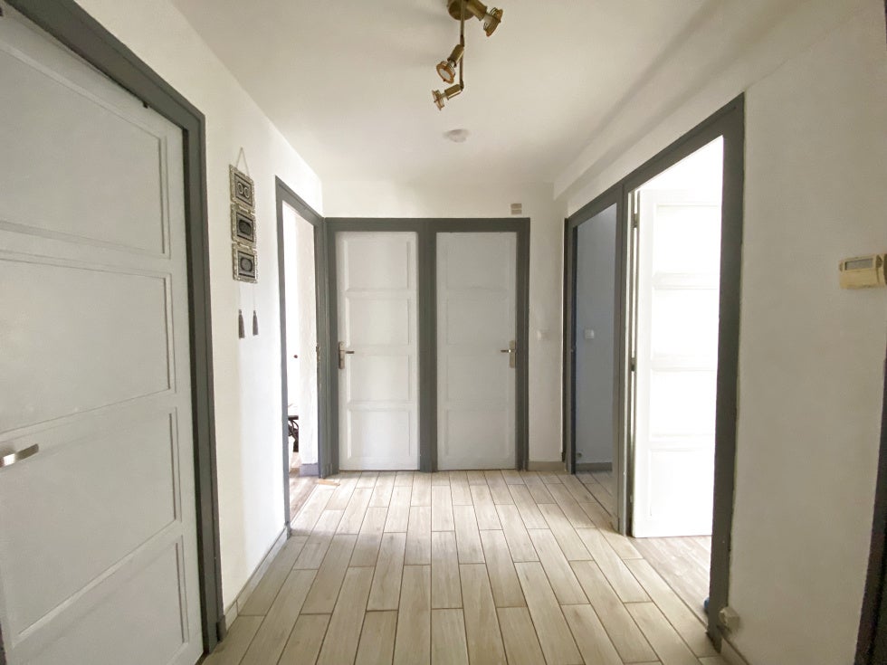 Flat Rue Élise Gervais in Saint-Étienne