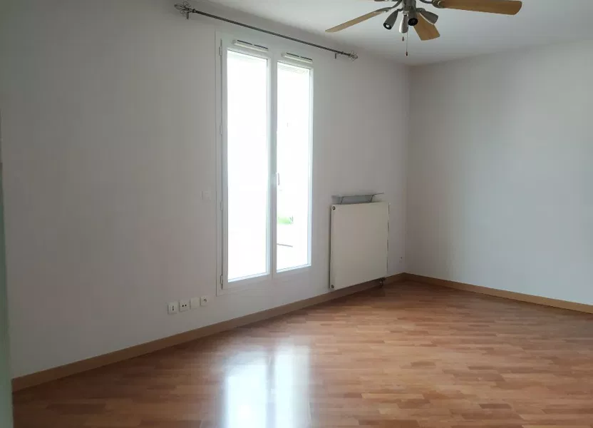 Appartement Place de la Croix Blanche à Compiègne