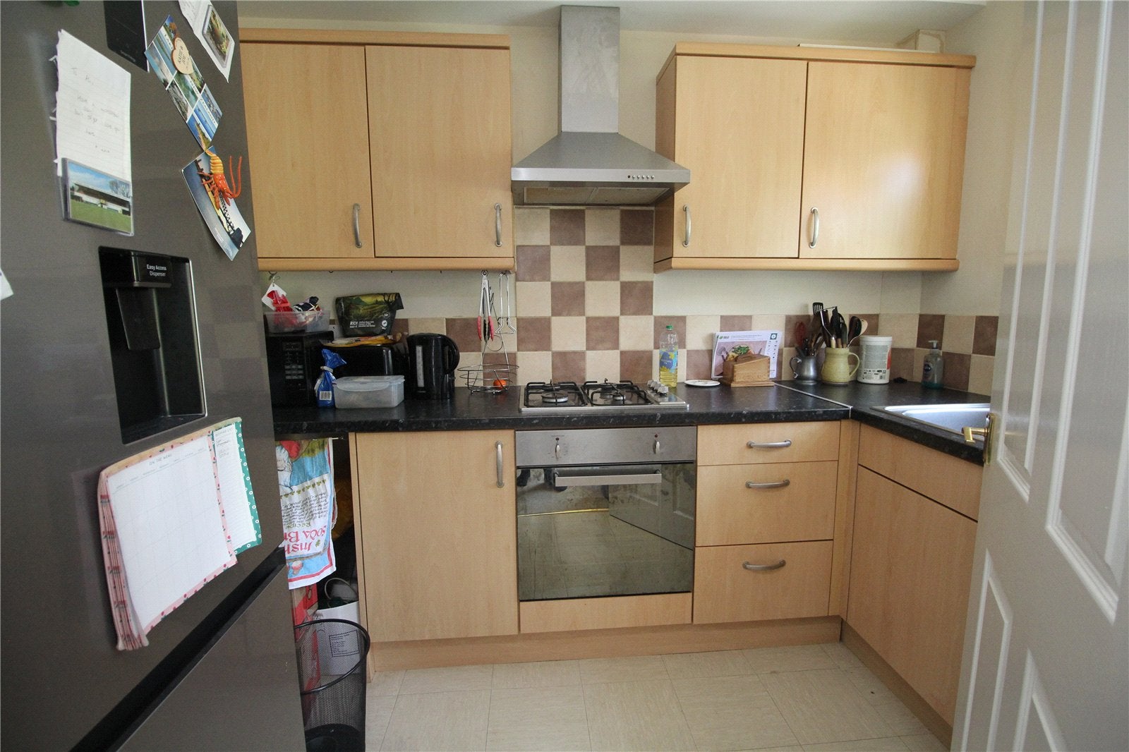 House Lambton Close in East Hampshire
