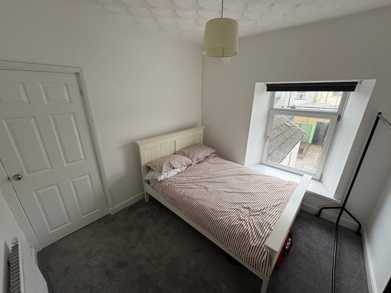 Room Coronation Street in Trethomas