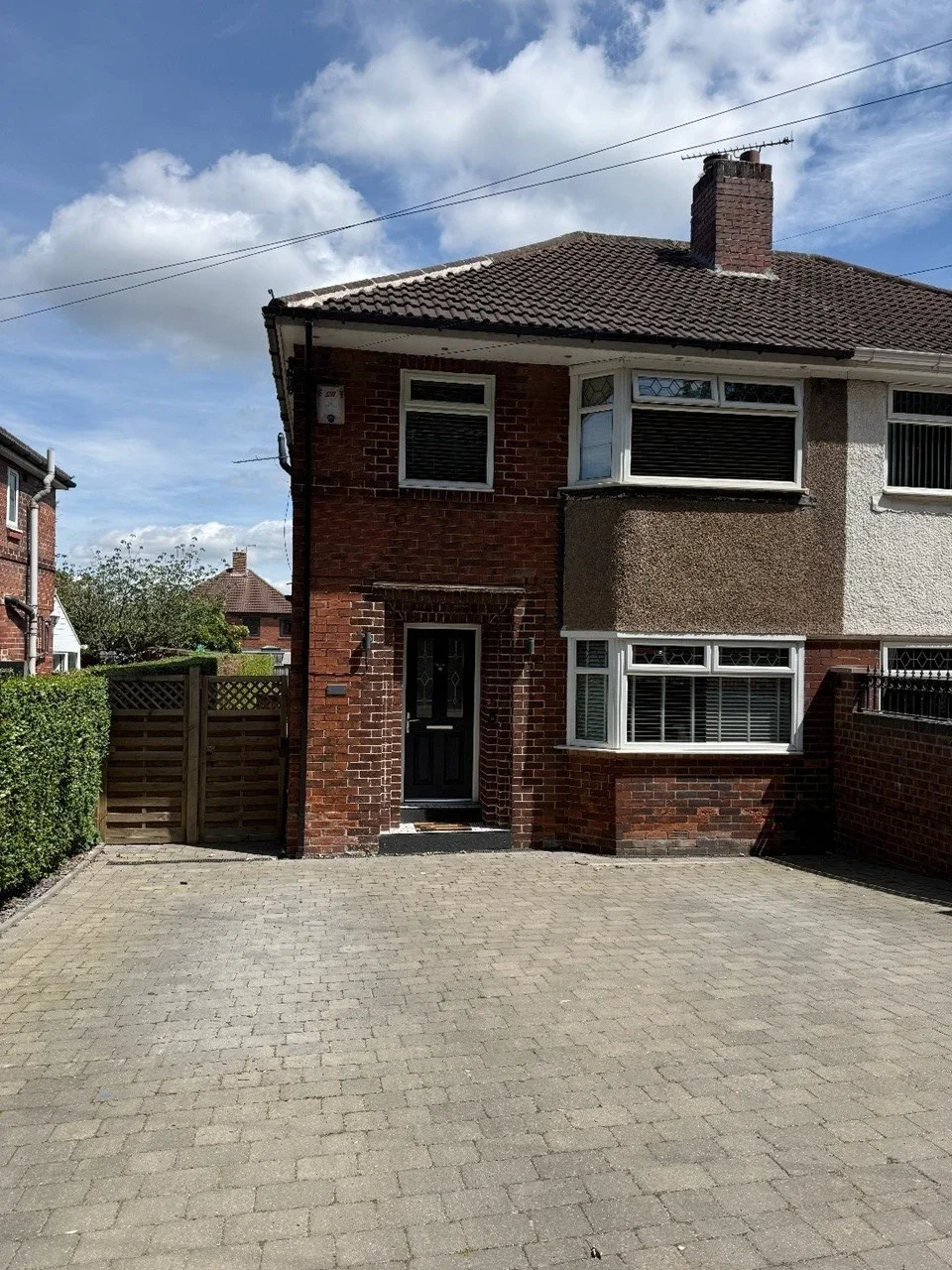 House Brinsworth Road in Rotherham