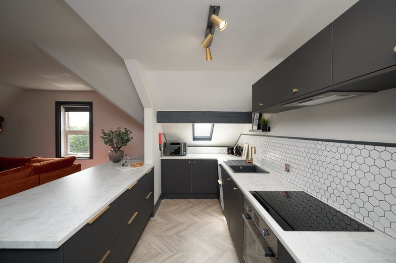 Room Lancaster Close in Southport