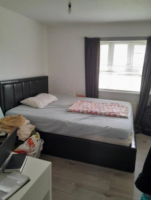 House Troon Close in Greater London