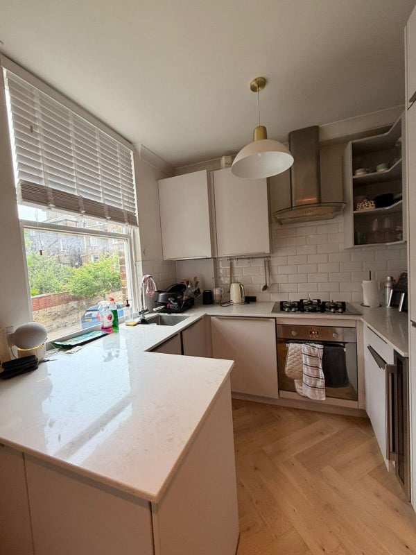 Room St Paul's Crescent in Greater London