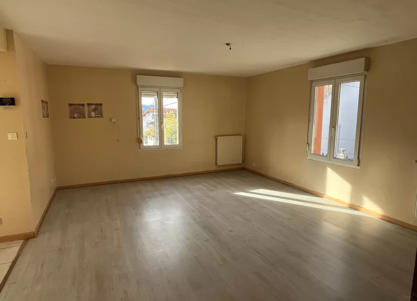 Appartement Place du Commandant Paul Flesch à Bruyères
