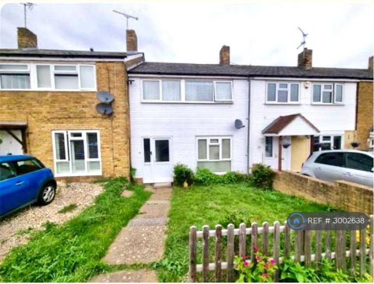 House Osbourne Road in Basildon