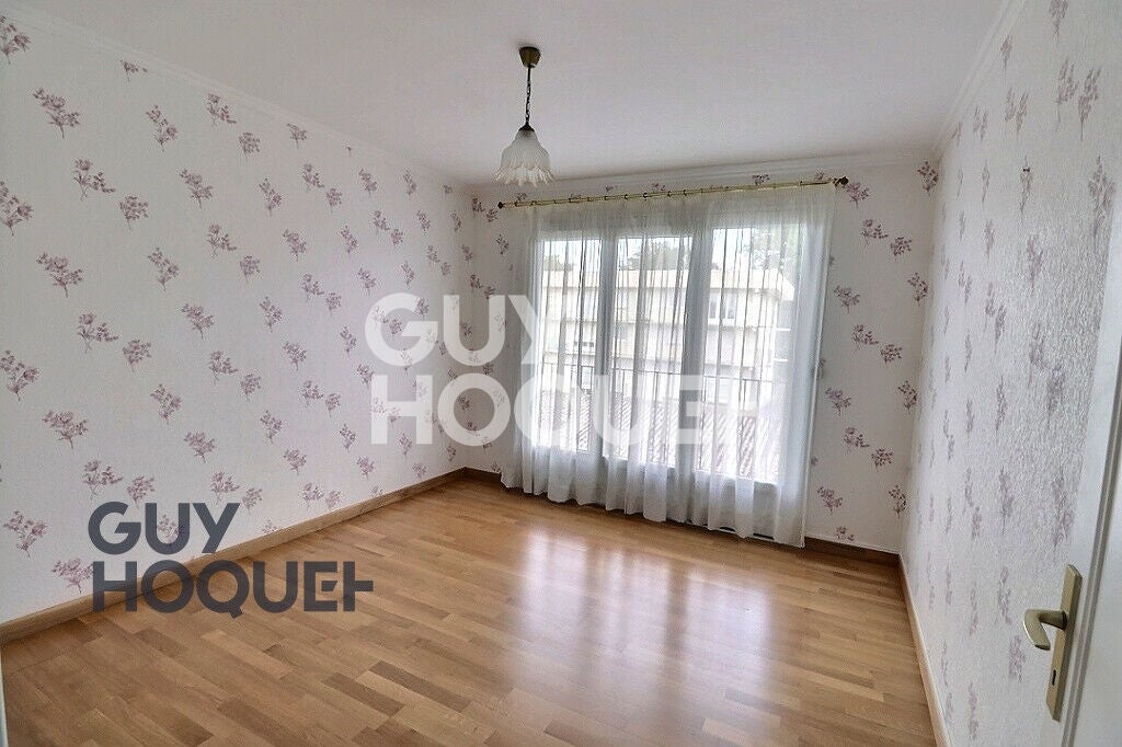 Appartement Rue du Docteur Lailler à Bernay