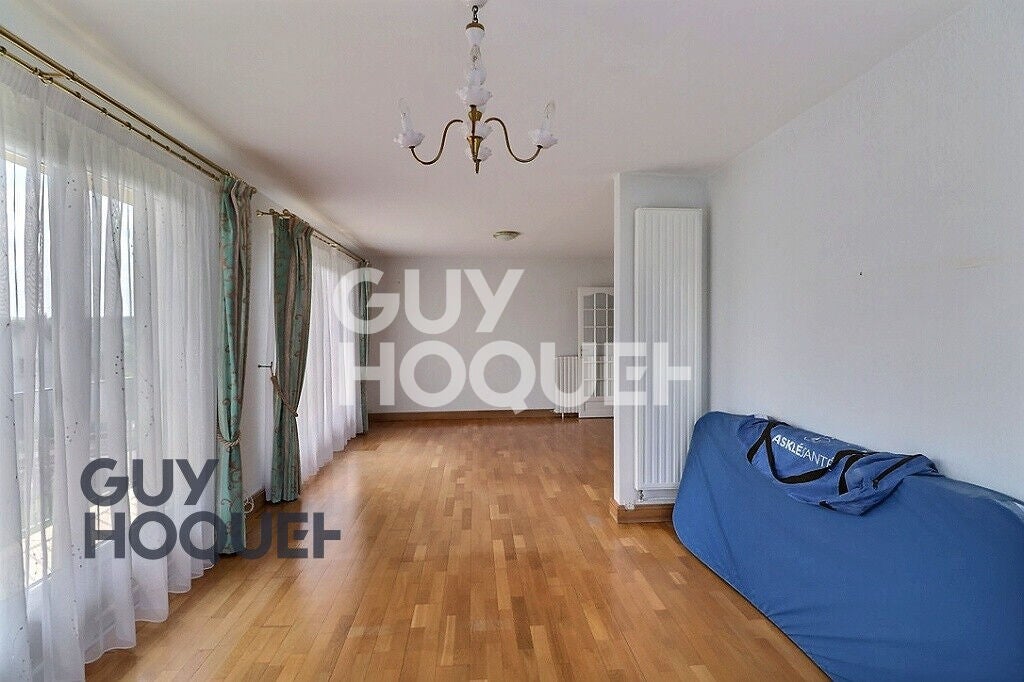 Appartement Rue du Docteur Lailler à Bernay