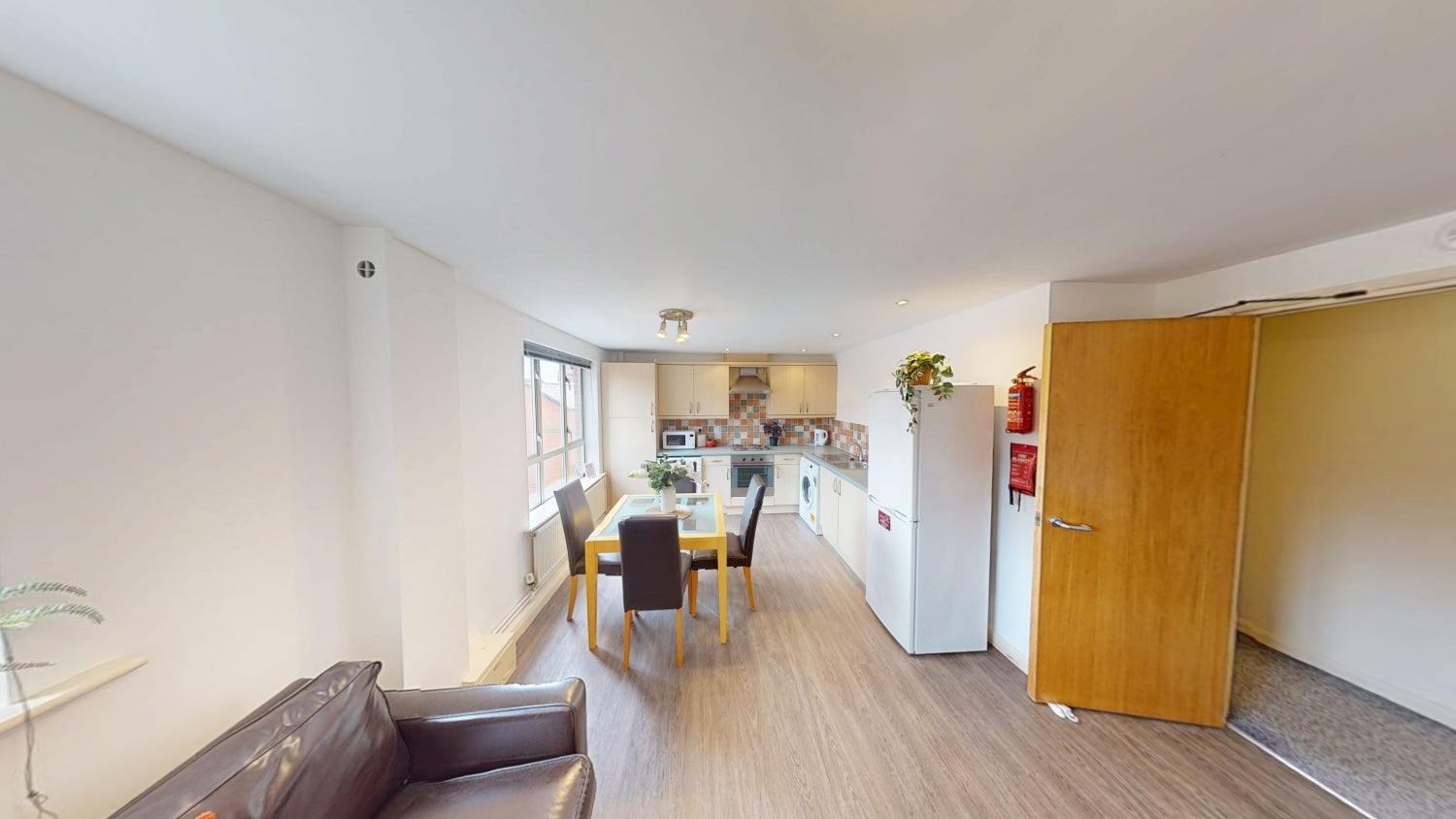 Flat Russell Street in Nottingham
