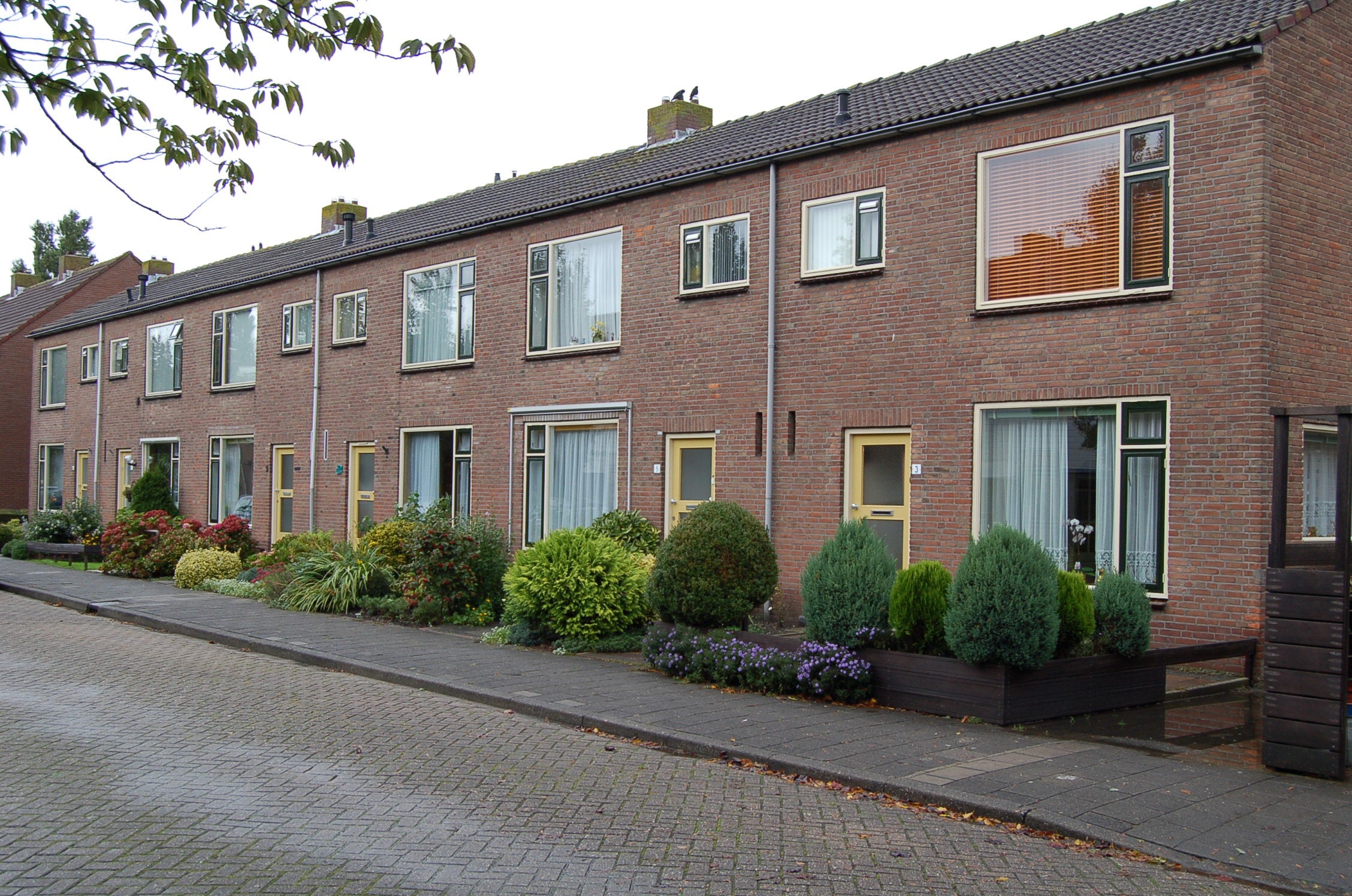 House van Wassenaarstraat in Woubrugge