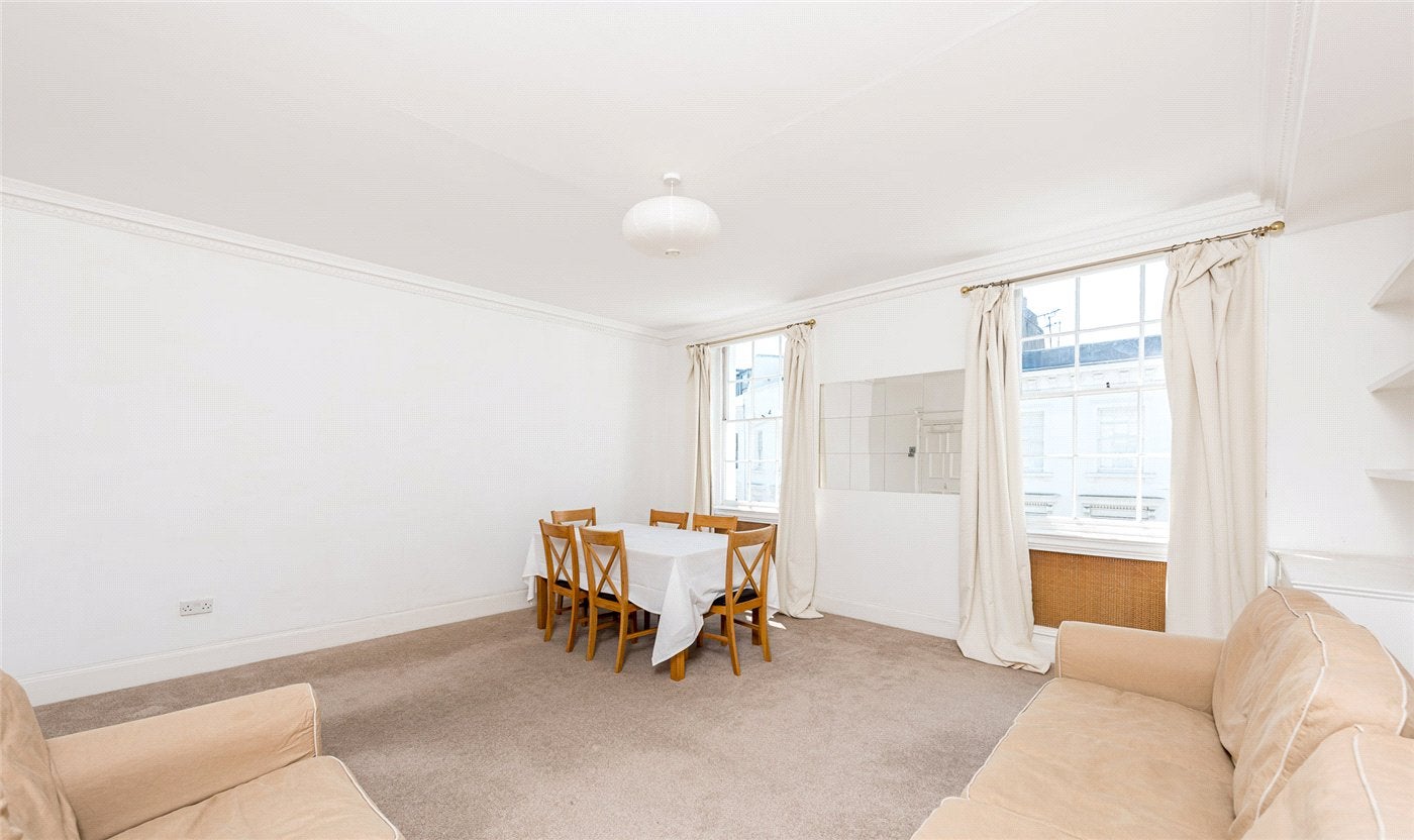 Flat Moreton Place in City of Westminster