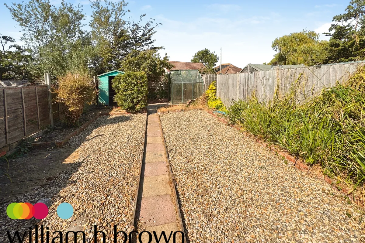 House Lake Way in Clacton-on-Sea