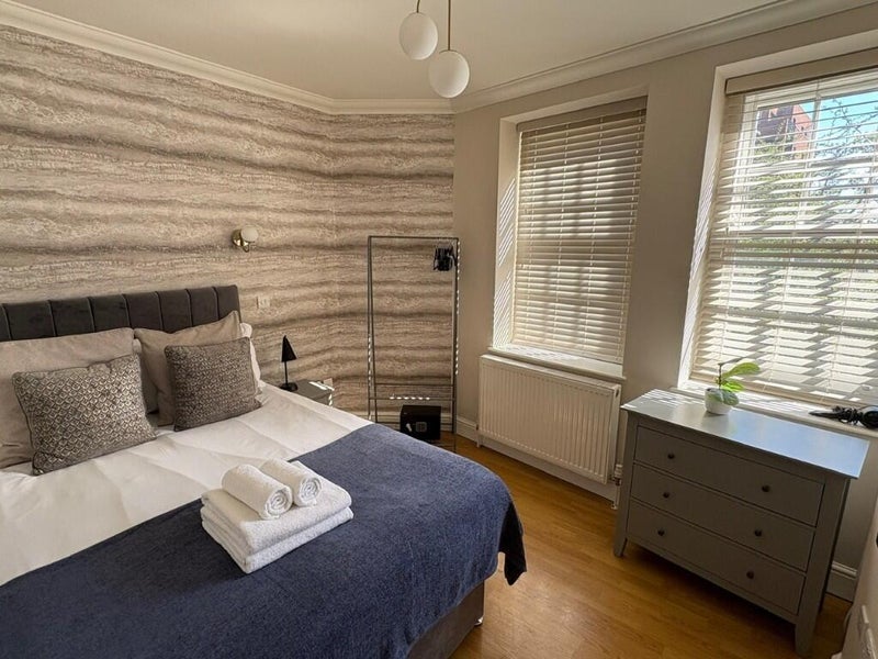 Room Wilcox Road in Greater London