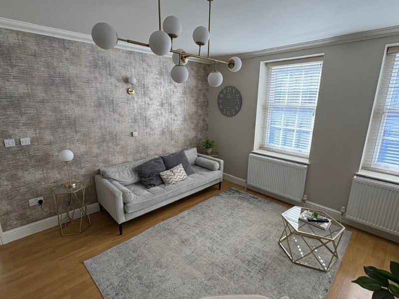 Room Wilcox Road in Greater London