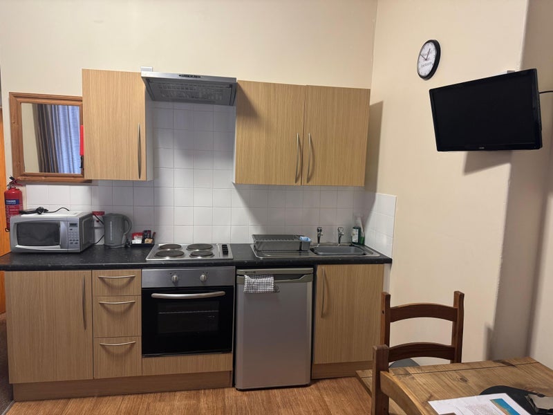 Room Woodfield Road in Blackpool
