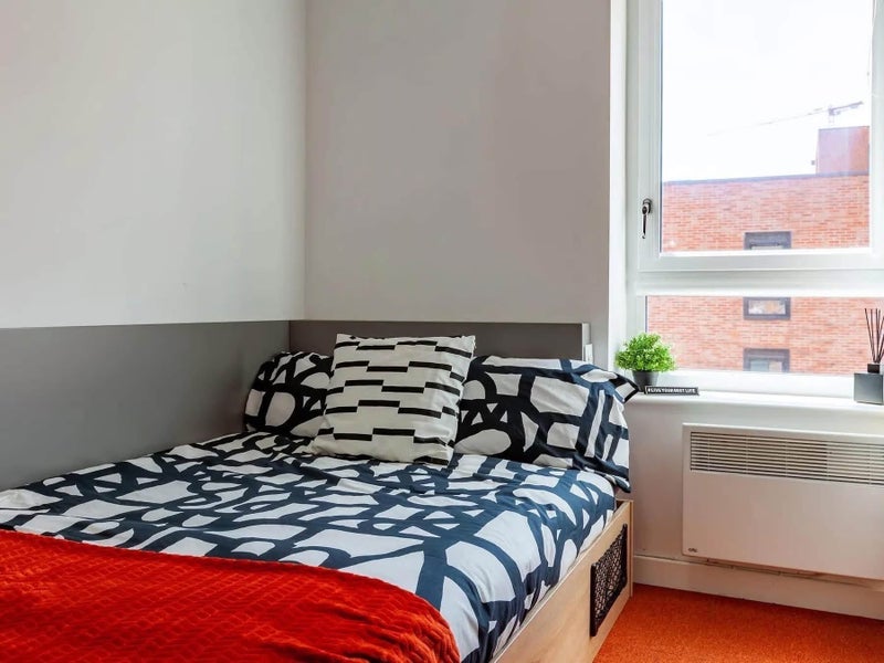 Flat Cliveland Street in Birmingham