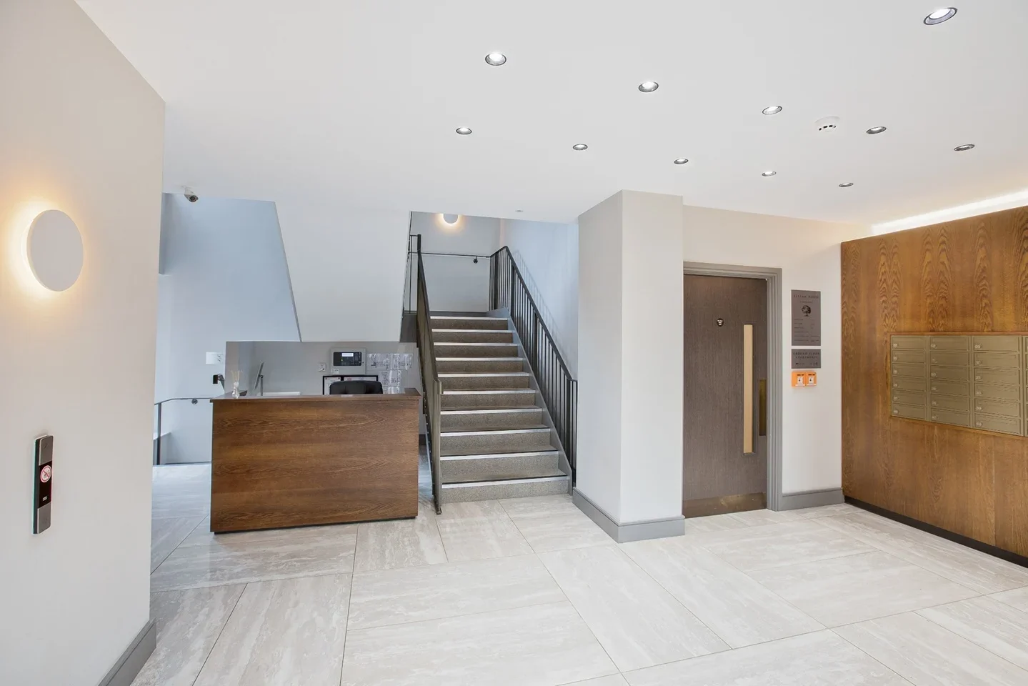 Flat Upton Road in Slough