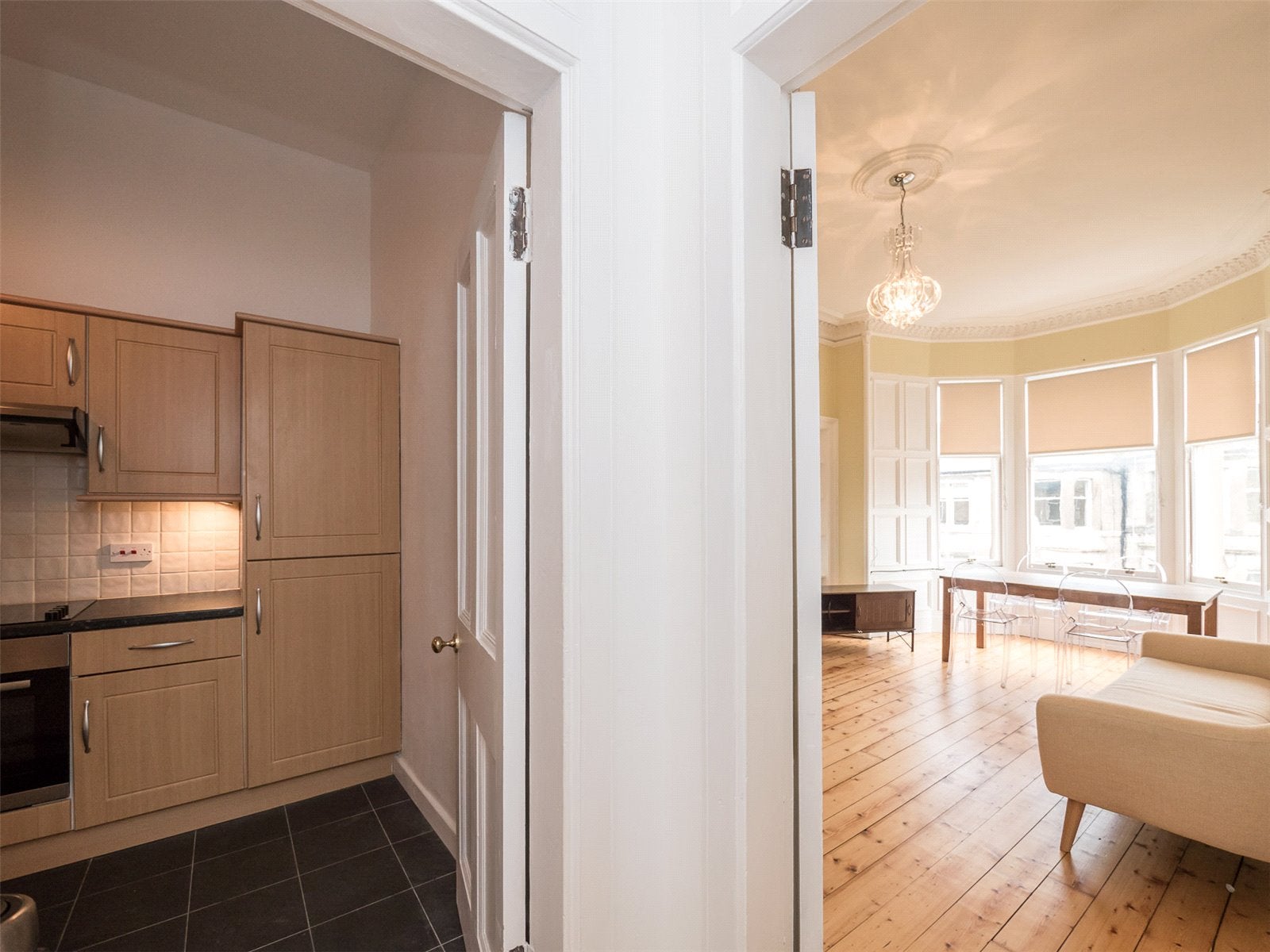 Flat Comely Bank Place in City of Edinburgh