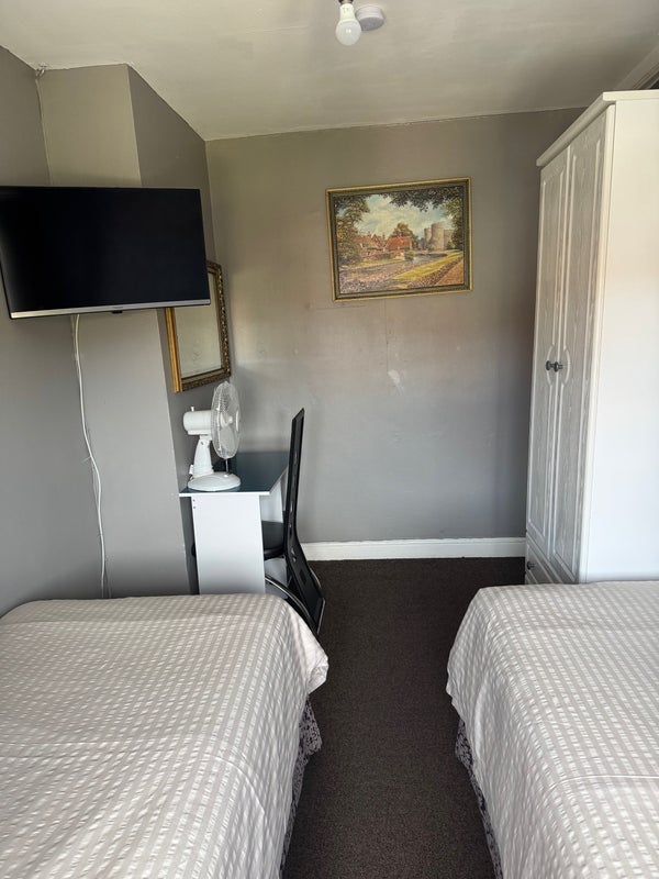 Room Ilminster Avenue in Bristol