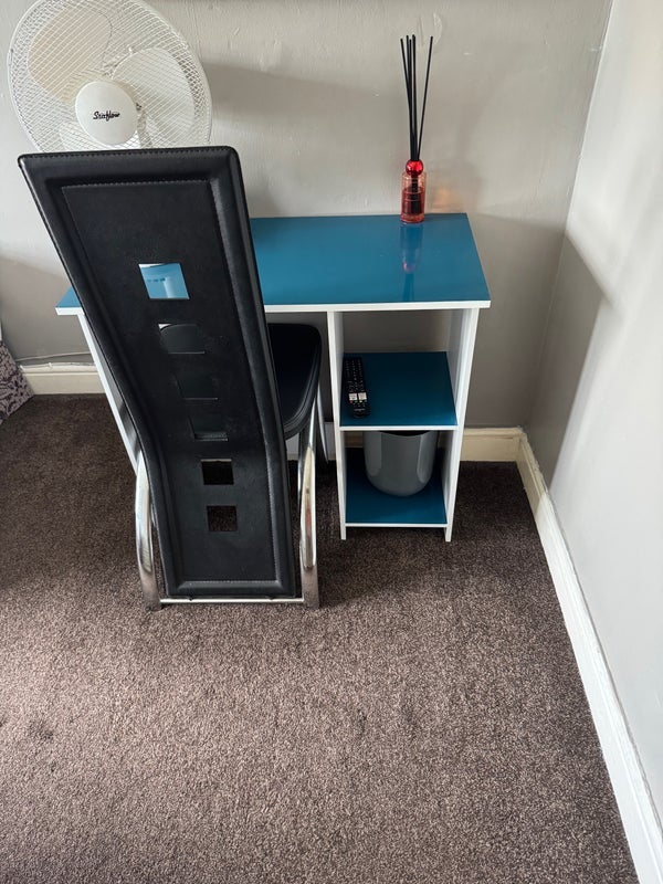 Room Ilminster Avenue in Bristol