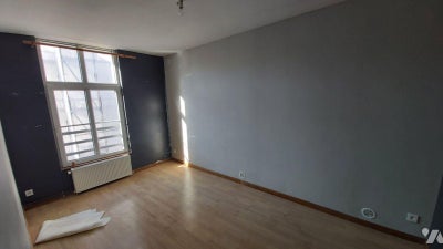 Appartement Place Verte à Solre-le-Château