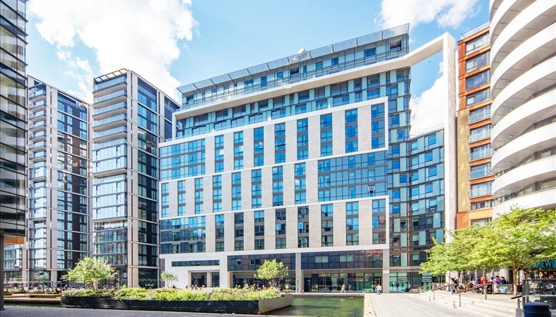 Flat Merchant Square in City of Westminster