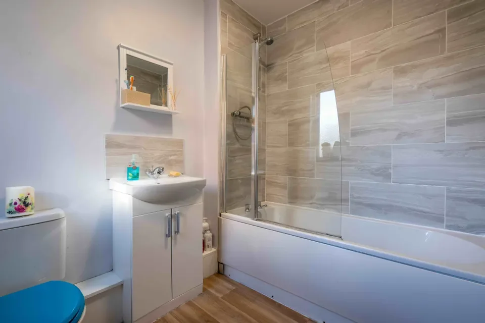 Room Carholme Road in Lincoln