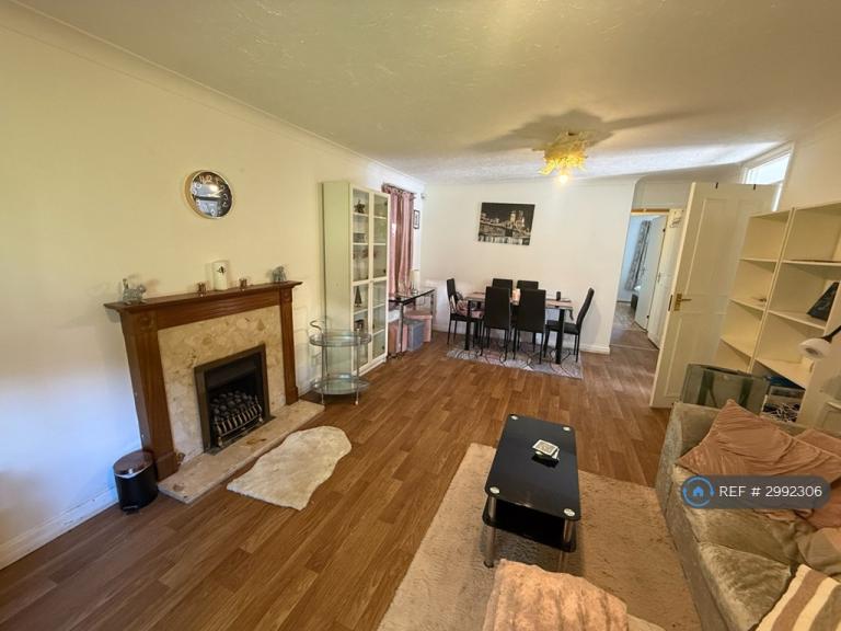 House Iliffe Way in Birmingham