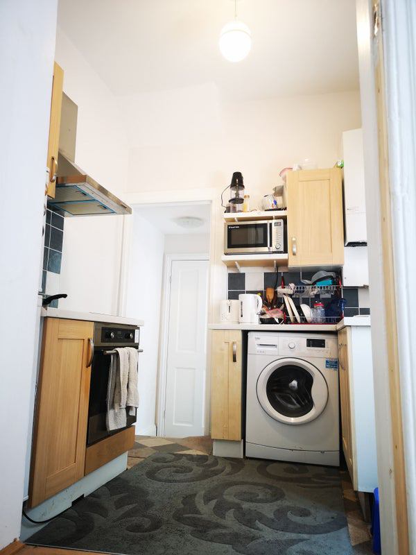 Room Armstrong Road in North Tyneside