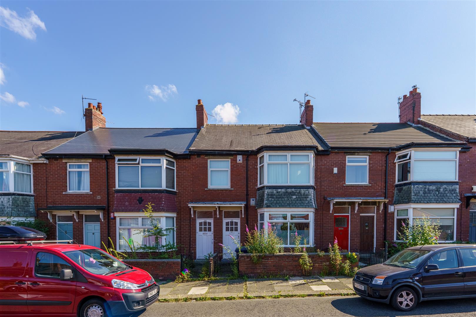 Flat Sackville Road in Newcastle upon Tyne