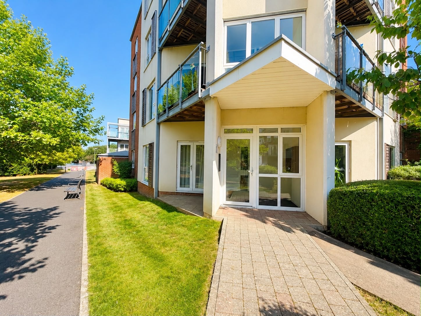 Flat John Hunt Drive in Basingstoke and Deane
