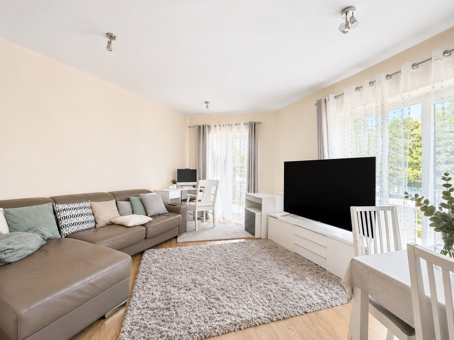 Flat John Hunt Drive in Basingstoke and Deane