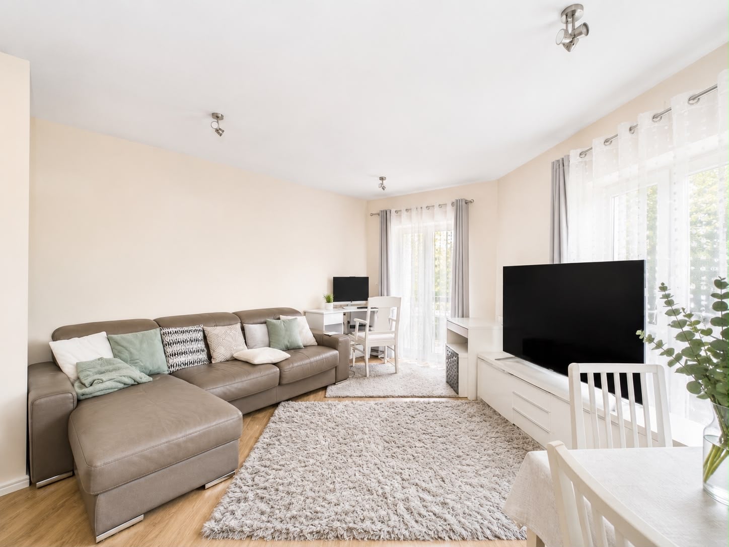 Flat John Hunt Drive in Basingstoke and Deane