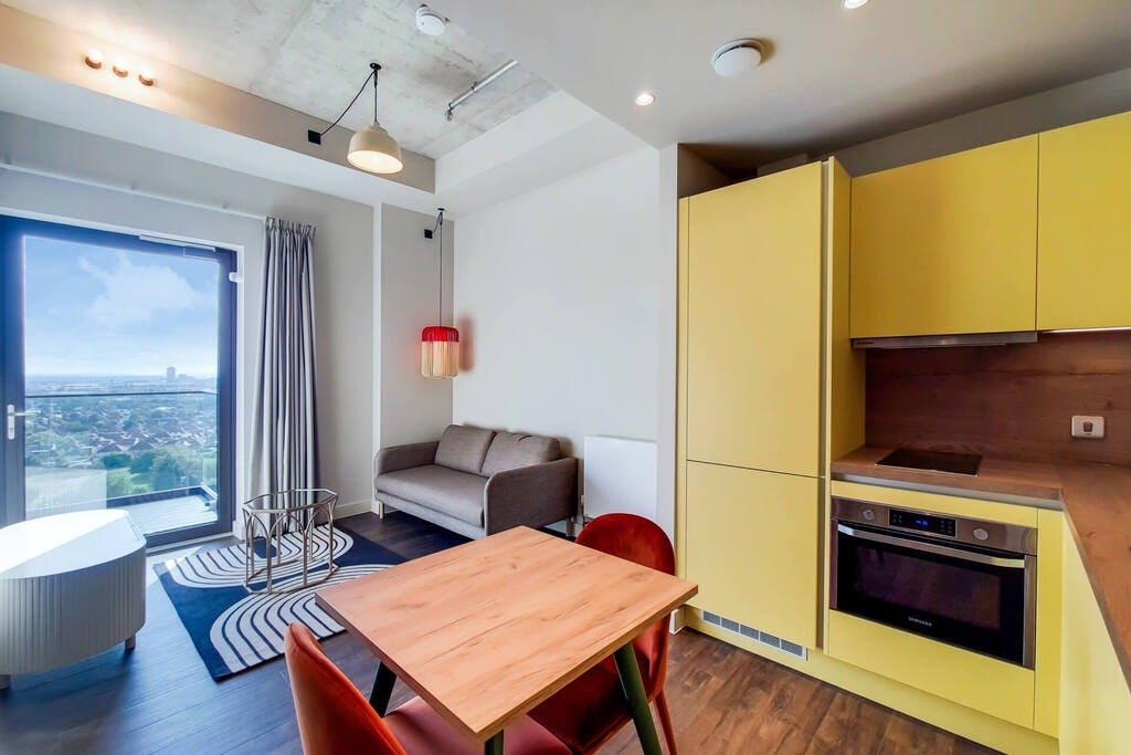 Flat First Way in Greater London