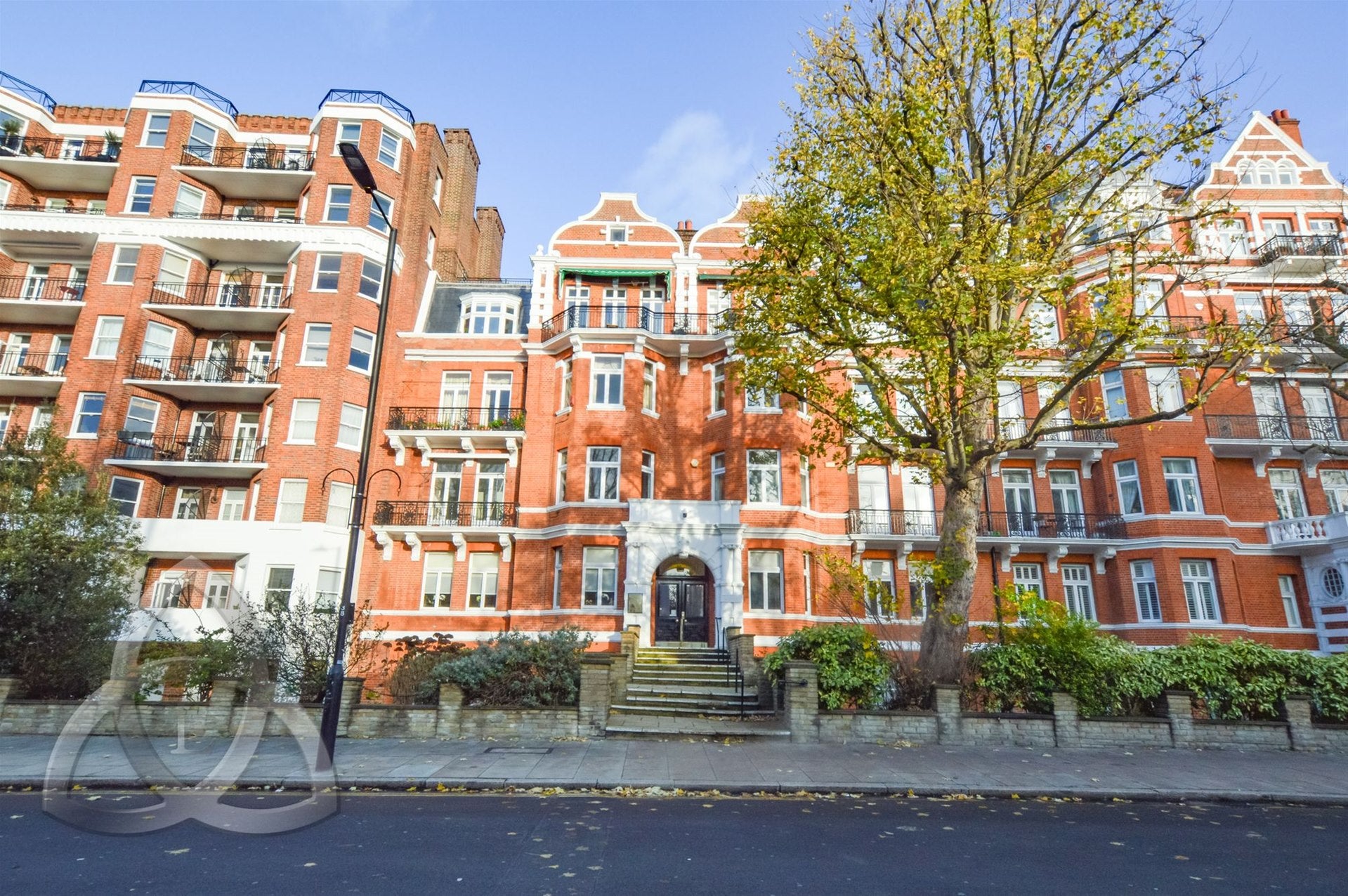 Flat Abbey Road in City of Westminster