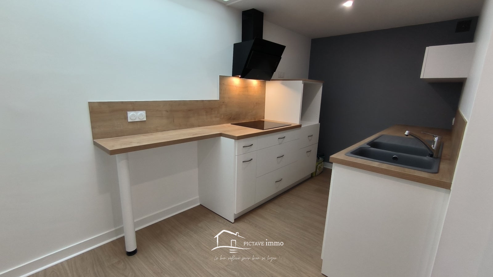 Appartement Rue du Moulin Cuit à Lezay