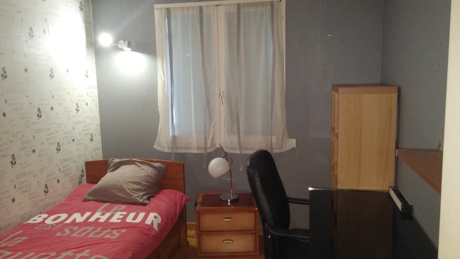 Room Rue Robert Desnos in Plaisir