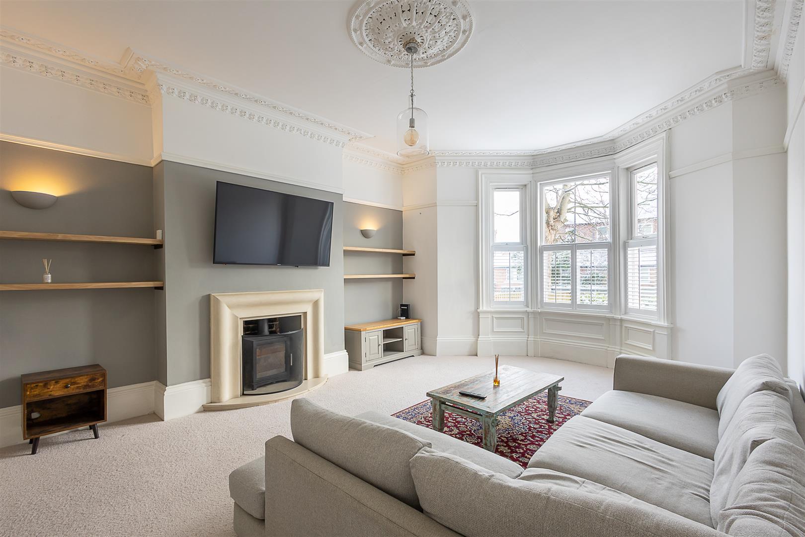 Flat Osborne Road in Newcastle upon Tyne
