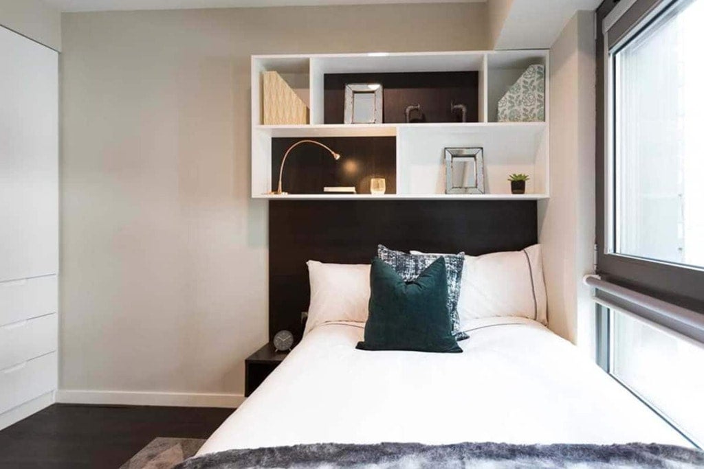 Room Paul Street in Greater London