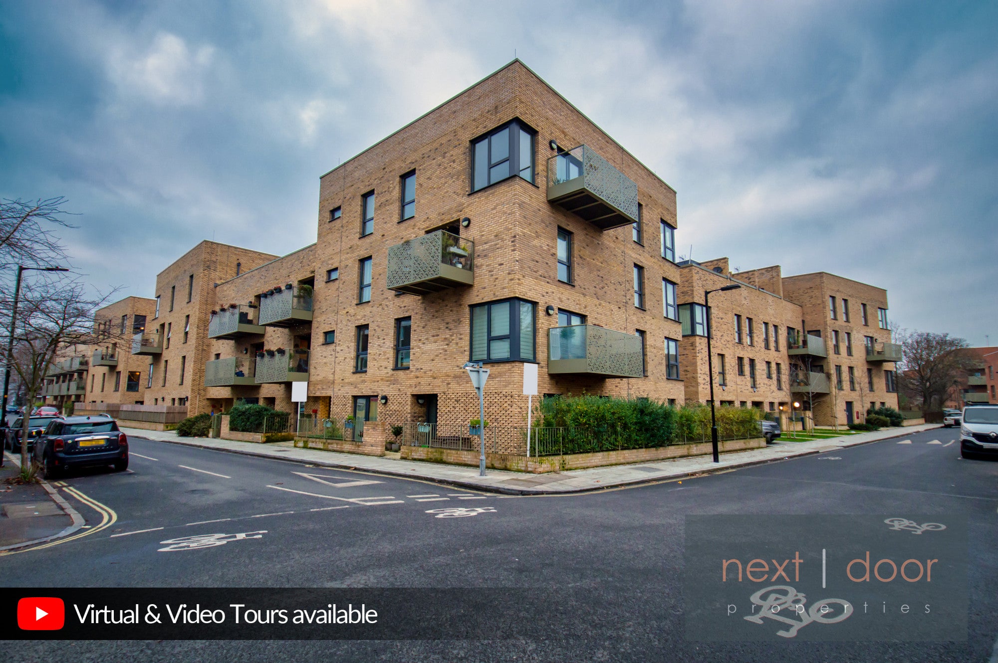 Flat Elmington Road in Greater London