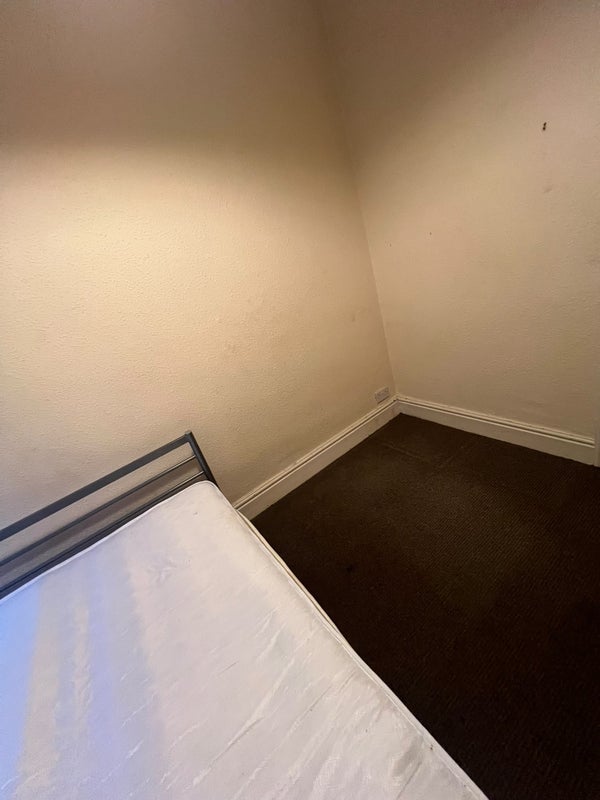 Room Ryan Street in Manchester