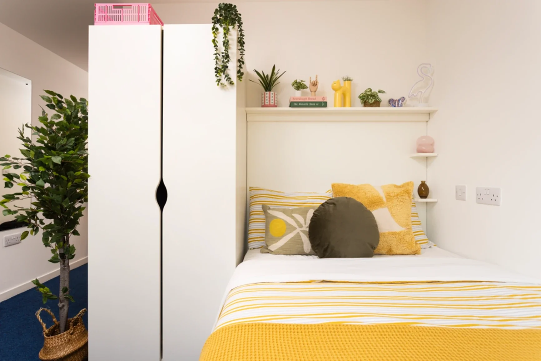 Room Shrubhill Walk in City of Edinburgh