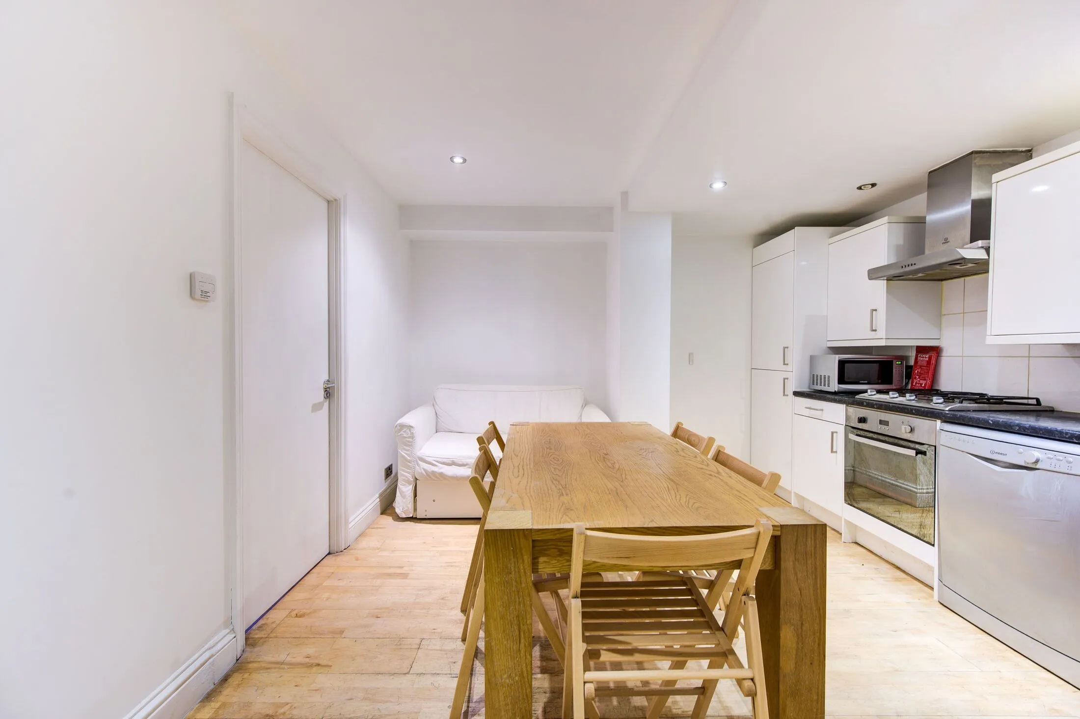 Flat Collingham Place in Greater London